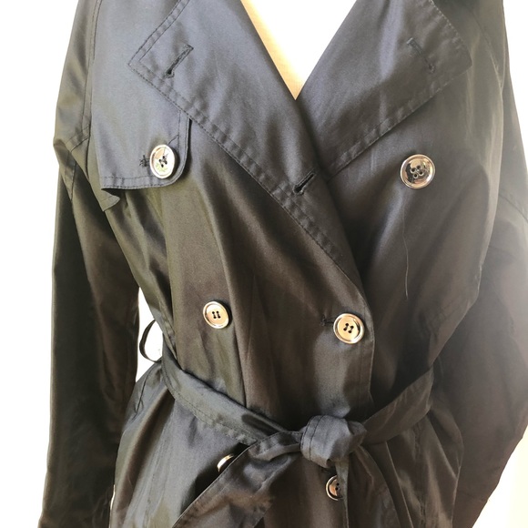 Capelli LightweightTrench Coat - Picture 5 of 6